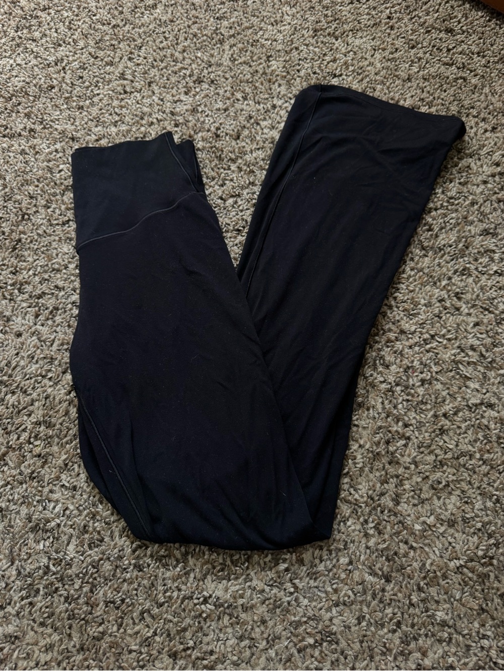 aerie Black High-Waist flare Leggings